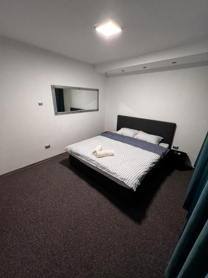Central Studio 1 - Apartament 2 Camere Дева Екстер'єр фото